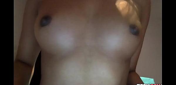 Indian Teen Showing her Boobs on Webcam